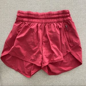Lululemon Tracker Short 4"